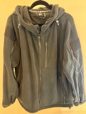 Baerskin Tactical Hooded Fleece Jacket - Black